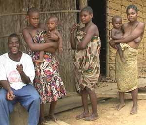 Campement Pygmée Bagyeli de Bokui